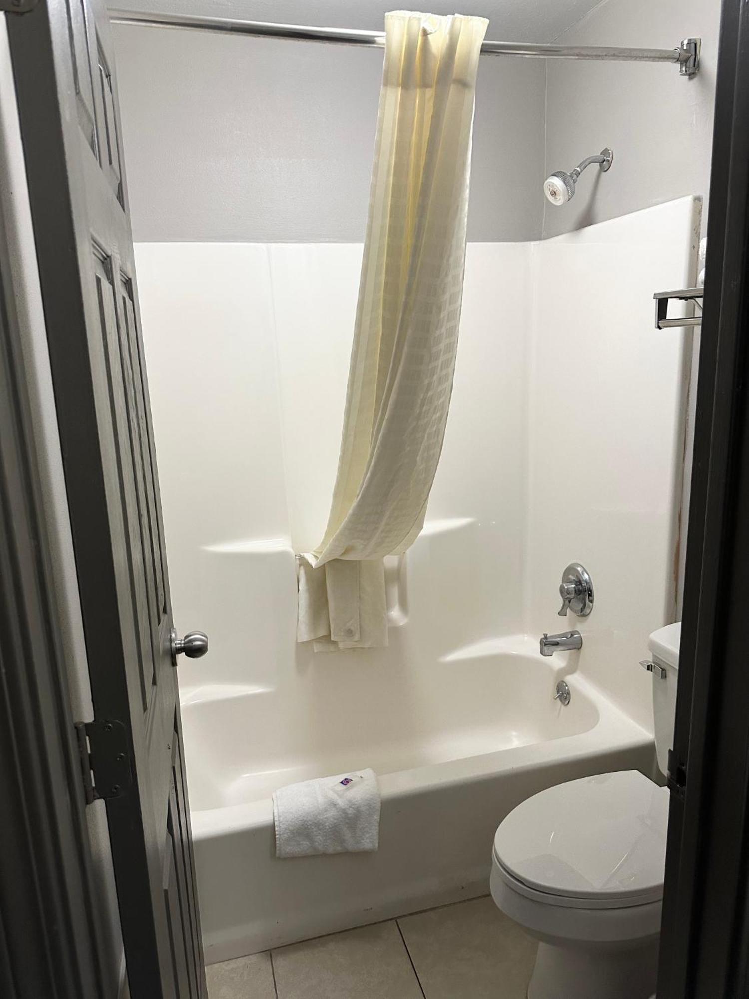 Studio 6 Suites Louisville Ky Airport/Expo Center Ngoại thất bức ảnh